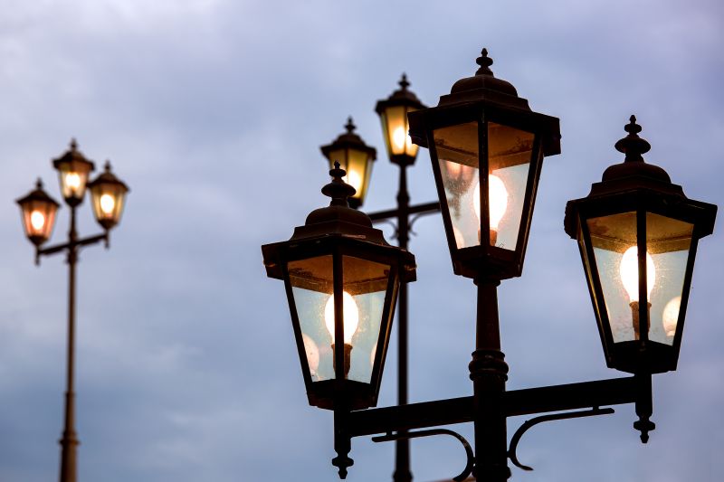 Outdoor Lamp Installation in Pasadena, CA